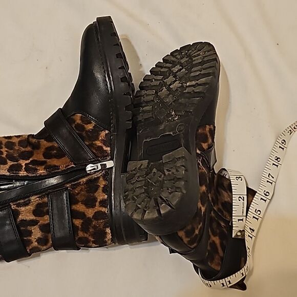 NINE WEST Arria Women's Leopard Fur Biker Boots size 7 - Picture 10 of 10
